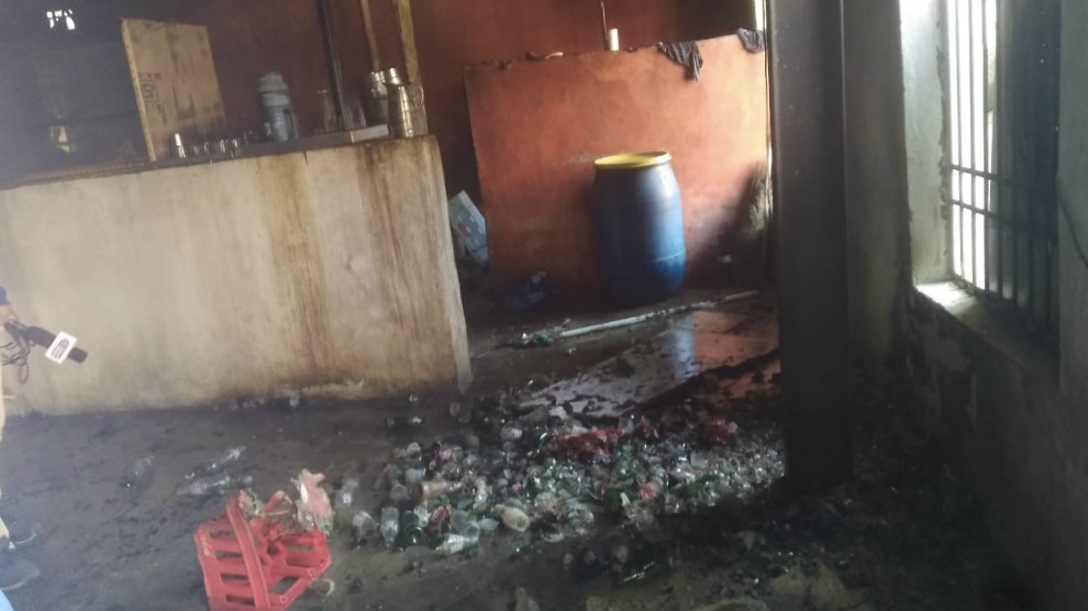 ब्रेकिंग : रायपुर जिला कोर्ट के कैंटीन में लगी शॉर्ट सर्किट से आग, फायर ब्रिगेड की सक्रियता से नहीं हुआ बड़ा हादसा