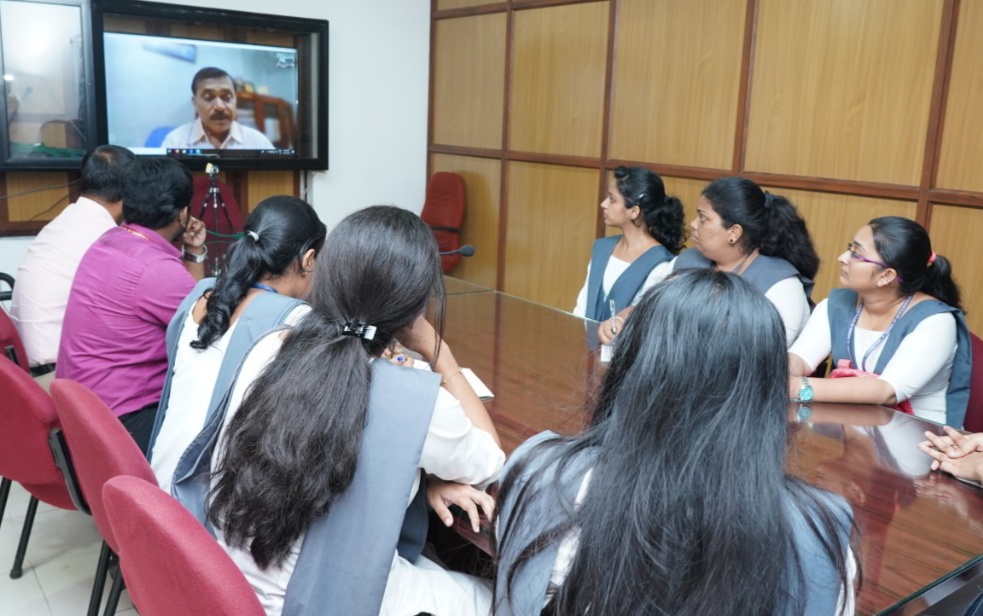 वीडियो कॉन्फ्रेसिंग के माध्यम से प्रो. तपेश चंद्र गुप्ता ने दिया व्खाख्यान, राष्ट्रीय स्तर पर यह पहला प्रयास