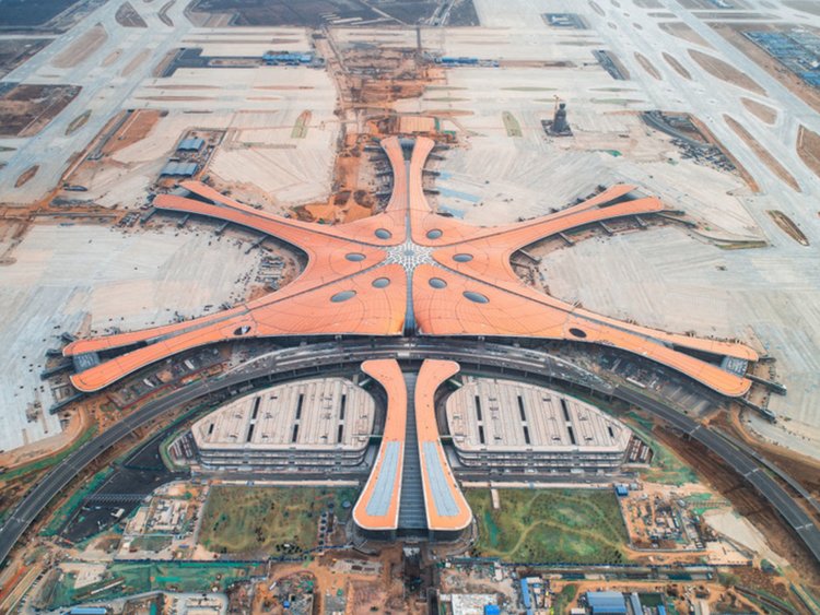 100 स्टेडियम से भी बड़ा एयरपोर्ट बनाकर चीन ने किया एक और कारनामा, पूरी दुनिया में चर्चा