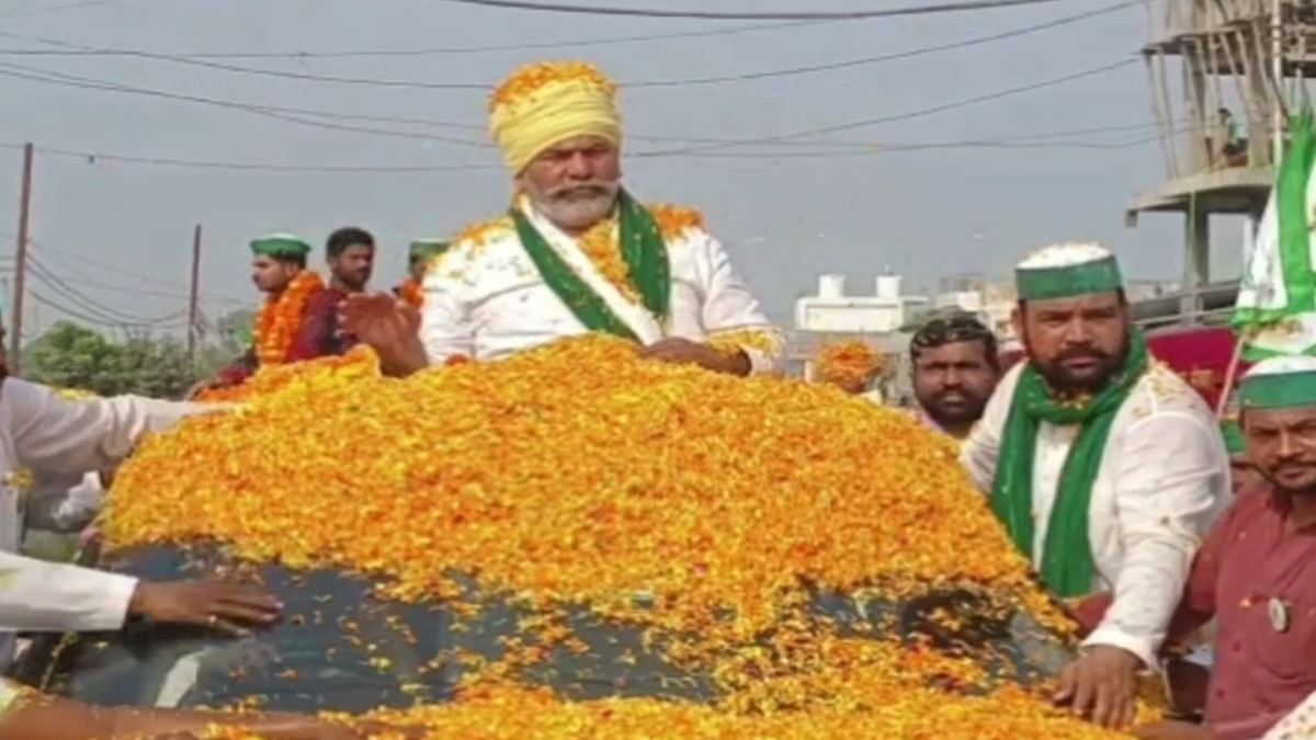 गोला उपचुनाव : किसान नेता राकेश टिकैत बोले- BJP बेईमानी से जीती है, चुनाव आयोग, कोर्ट सब इनके हैं…