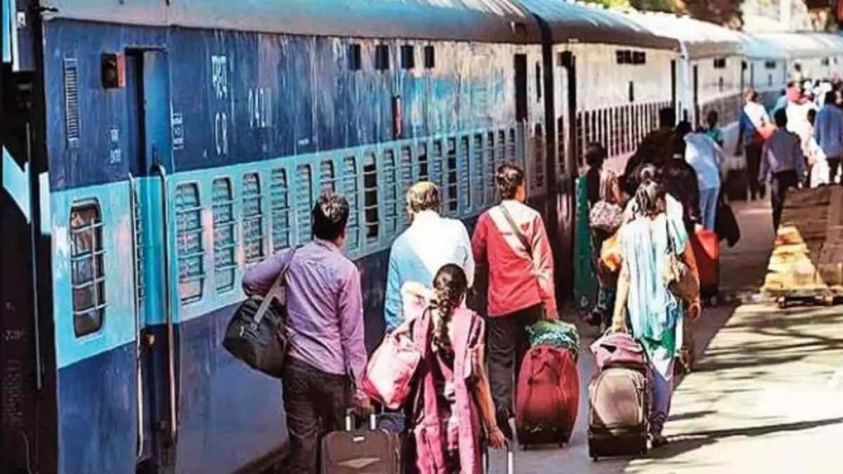 Punjab News: यात्रीगण ध्यान दें… कोहरे के कारण रद्द की गई 26 ट्रेनें…