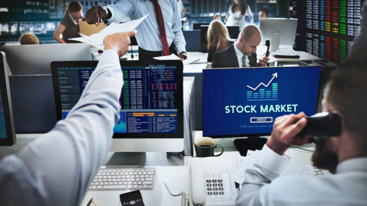 Stock Market: Nifty और Sensex ने भर दी Investor की झोली, जानिए 2022 में निवेशक कैसे बने धनवान ?