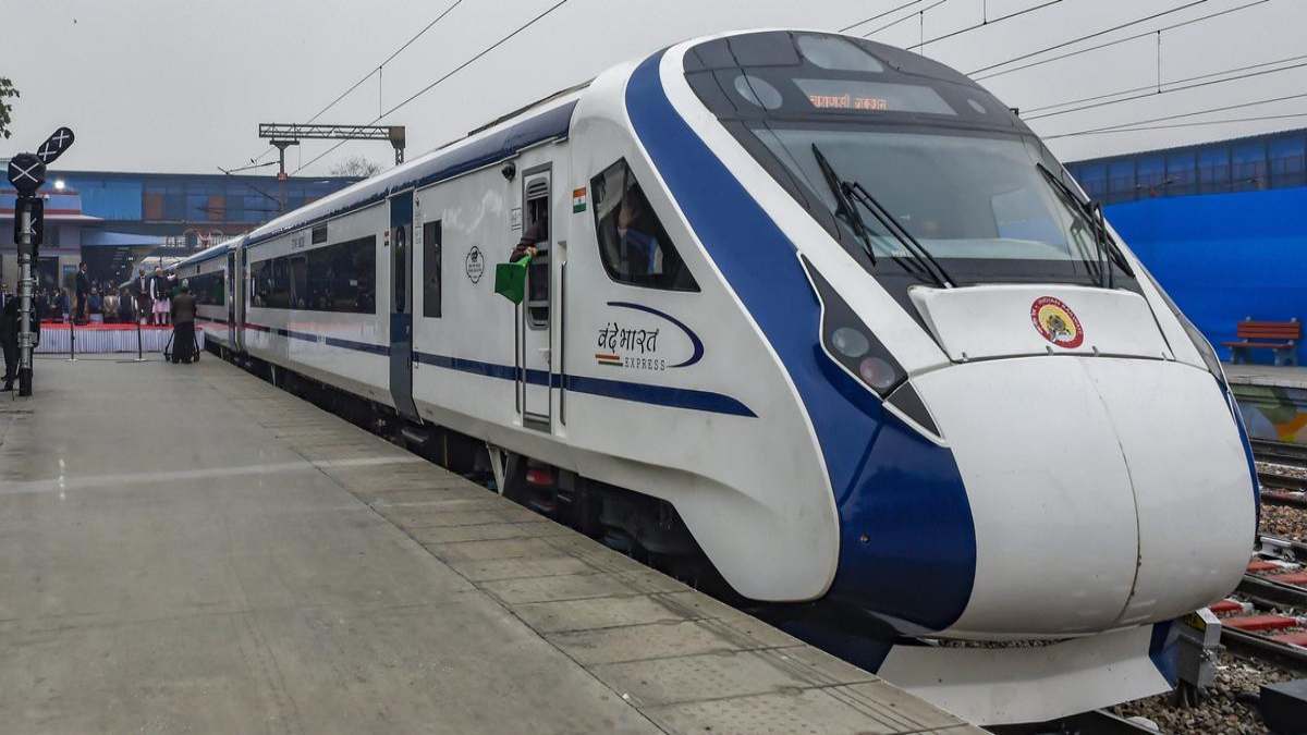 Rajasthan News: उदयपुर से जयपुर के बीच 25 से नियमित चलेगी ट्रेन
