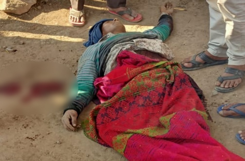 Rajasthan News: माता के दर्शन करके लौट रहा परिवार आया डंपर की चपेट में, बाइक सवार युवक की मौक पर मौत, 6 साल का बेटा गंभीर रूप से घायल