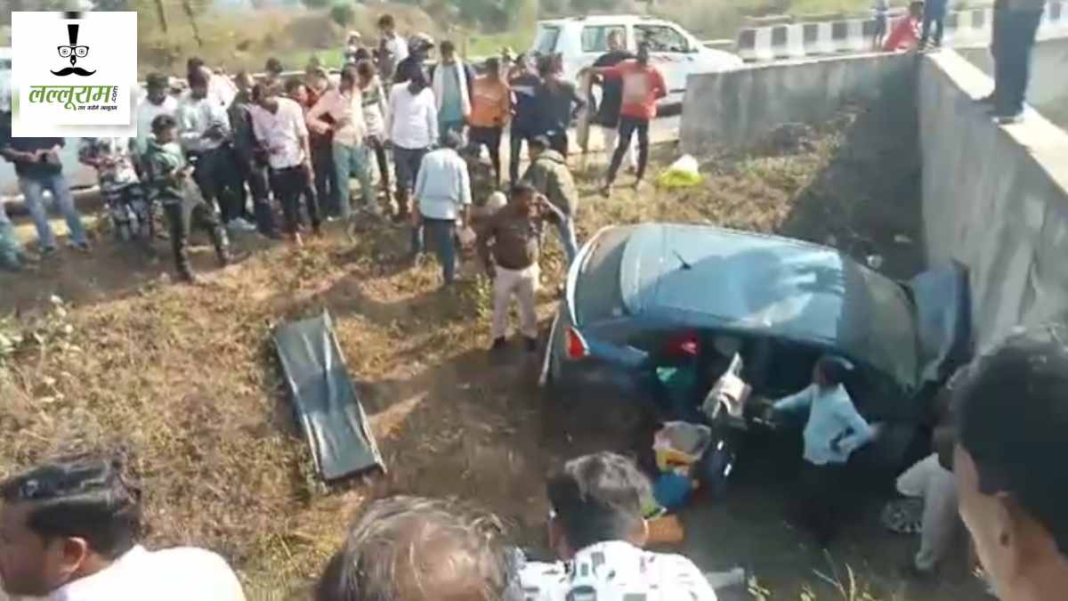 जबलपुर में दूसरी बड़ी घटना: पुल से नीचे गिरी कार, पति-पत्नी और बेटे की मौत, सुबह आग में जिंदा जलने से मां-बेटी की गई थी जान