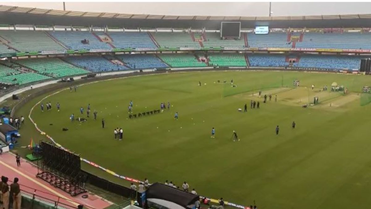 IND Vs NZ ODI in Raipur : मुकाबले के लिए तैयार शहीद वीर नारायण सिंह स्टेडियम, मैच से पहले हुआ भारत और न्यूजीलैंड का practice session, देखिए VIDEO