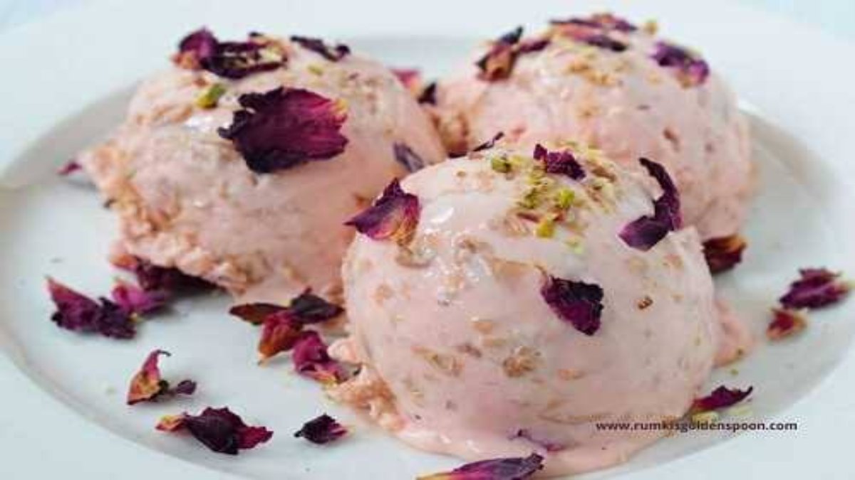 Summer Special Recipe : Ice Cream का नया Flavor करना है Try, तो घर पर बनाएं Rose Almond आइस्क्रीम …
