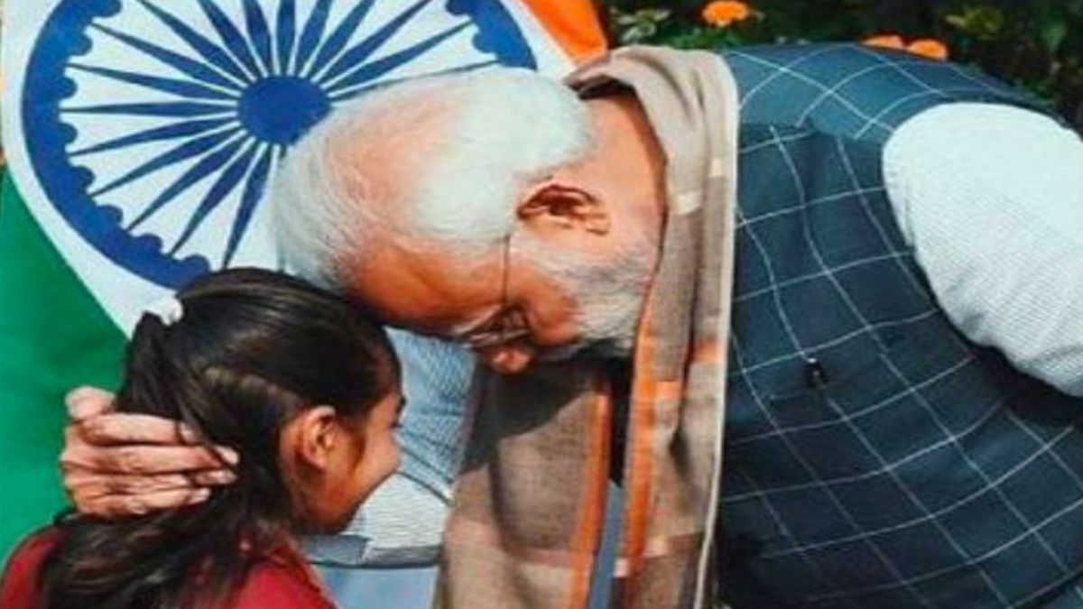 भूमाफिया ने उजाड़ी PM मोदी की नन्हीं दोस्त की बगिया, बालवीर पुरस्कार से सम्मानित बच्ची के लगाए पौधों को काटकर जलाया