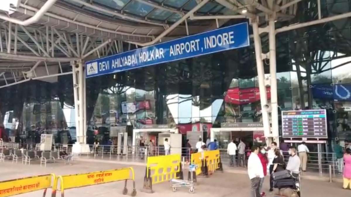 अच्छी खबर: इंदौर एयरपोर्ट पर कार्गो टर्मिनल तैयार, सीधे अंतरराष्ट्रीय स्तर पर कर सकेंगे बुकिंग