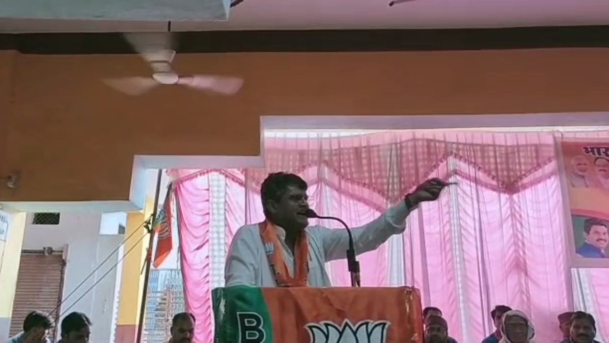 बीजेपी Ex MLA के बिगड़े बोल,VIDEO: केंद्रीय मंत्री सिंधिया को बताया नामर्द, कांग्रेस का तंज- भाजपा में जाकर उनको यही सम्मान मिला