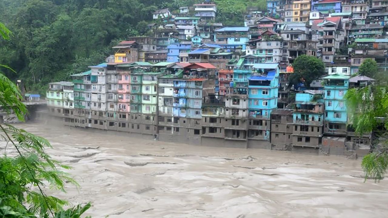 सिक्किम बाढ़ में लापता 23 जवानों में से एक था ओड़िशा का बेटा सरोज, 7 महीने पहले हुई थी शादी