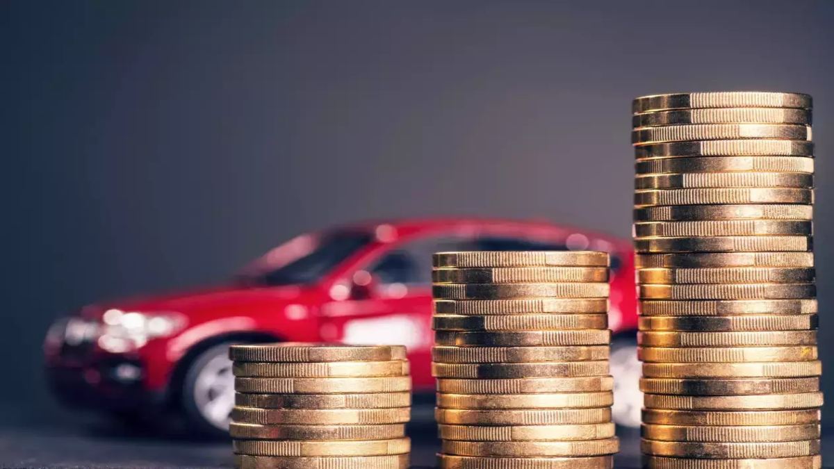 Price Hike : फेस्टिव सीजन में कार खरीदना हुआ महंगा, जानें किन कारों के लिए चुकानी पड़ेगी ज्यादा कीमत