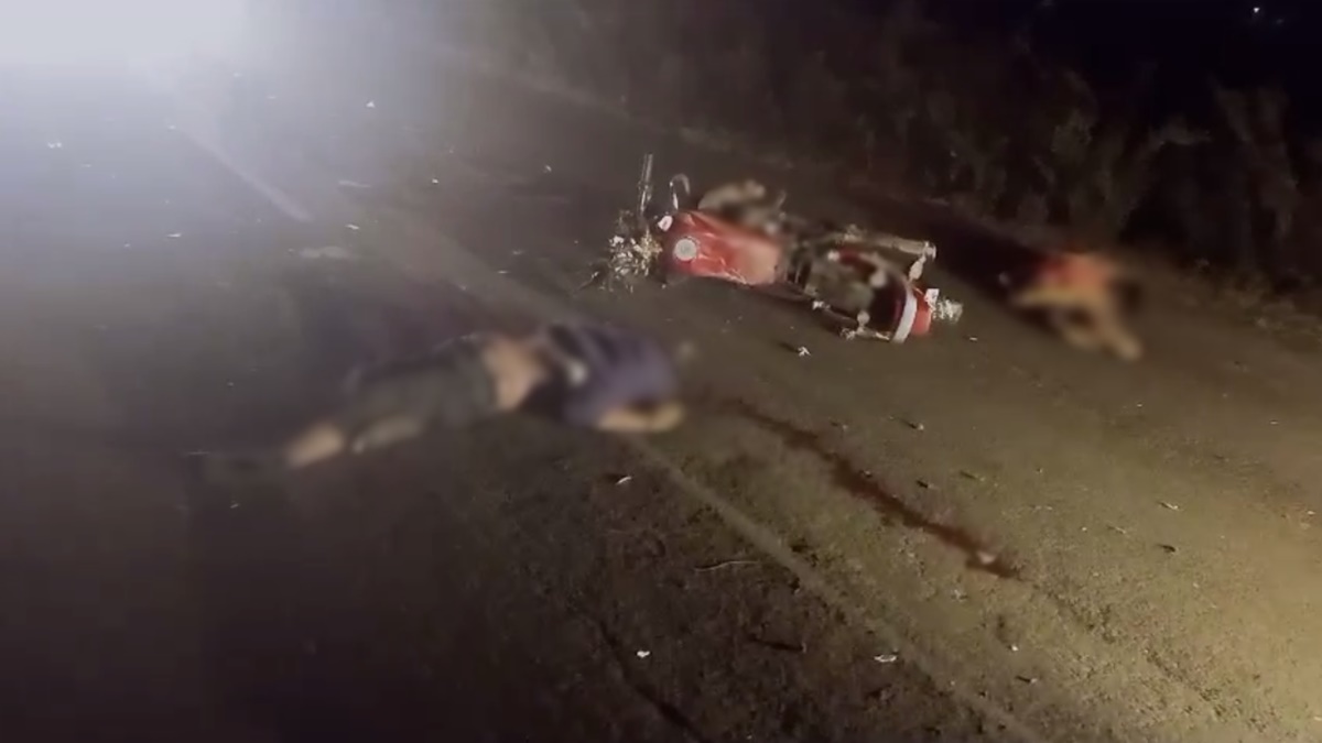 दर्दनाक हादसा: तेज रफ्तार अज्ञात वाहन ने बाइक सवार लोगों को रौंदा, हादसे में महिला समेत 3 की मौत