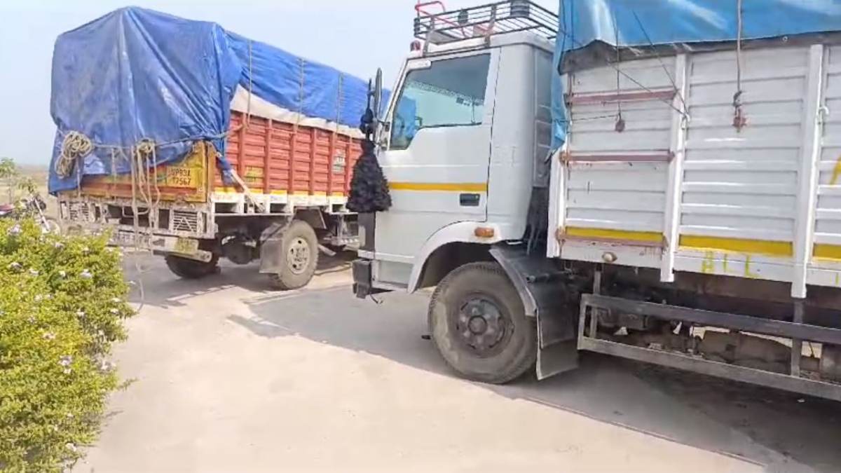महाराष्ट्र से गुजरात अवैध शराब ले जा रहे तस्करों पर पुलिस की कार्रवाई, दो ट्रक से 1 करोड़ से अधिक की मदिरा जब्त