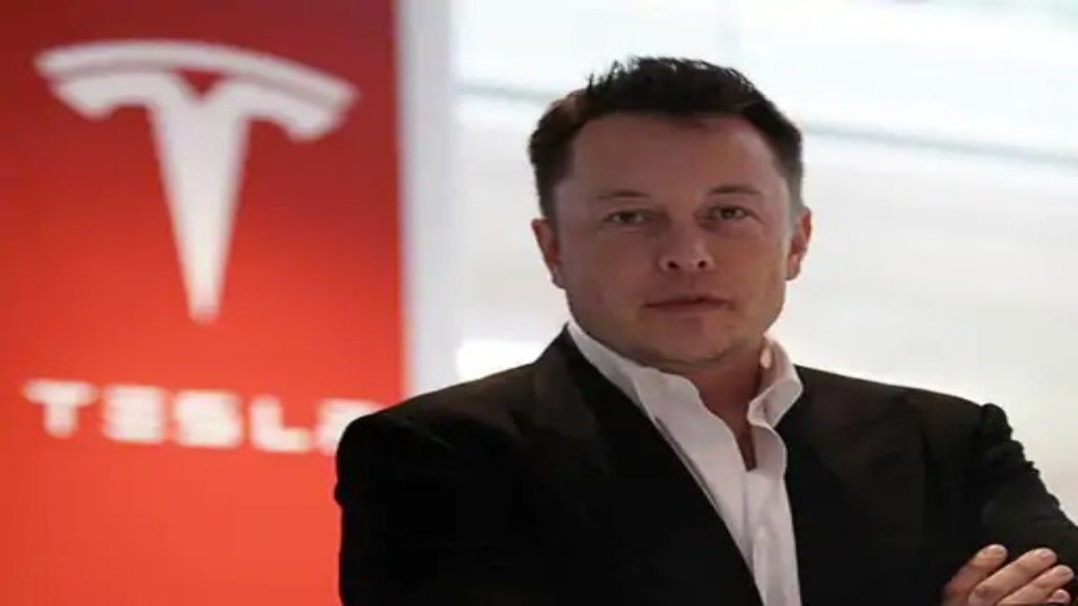 Tesla Share Price: टेस्ला के शेयर में जबरदस्त गिरावट, मस्क की नेटवर्थ 1.4 लाख करोड़ घटी
