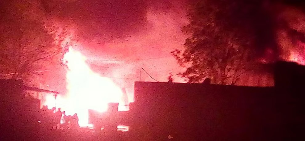 दिल्लीः बुराड़ी में आग से झुलसे दो नाइजीरियन की जान गई