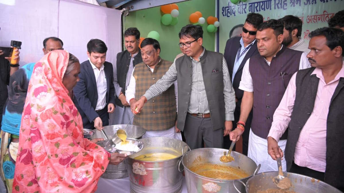 शहीद वीर नारायण सिंह श्रम अन्न योजना को विस्तार, मंत्री  देवांगन ने की 9 जिलों में 24 केंद्र शुरू करने की घोषणा…