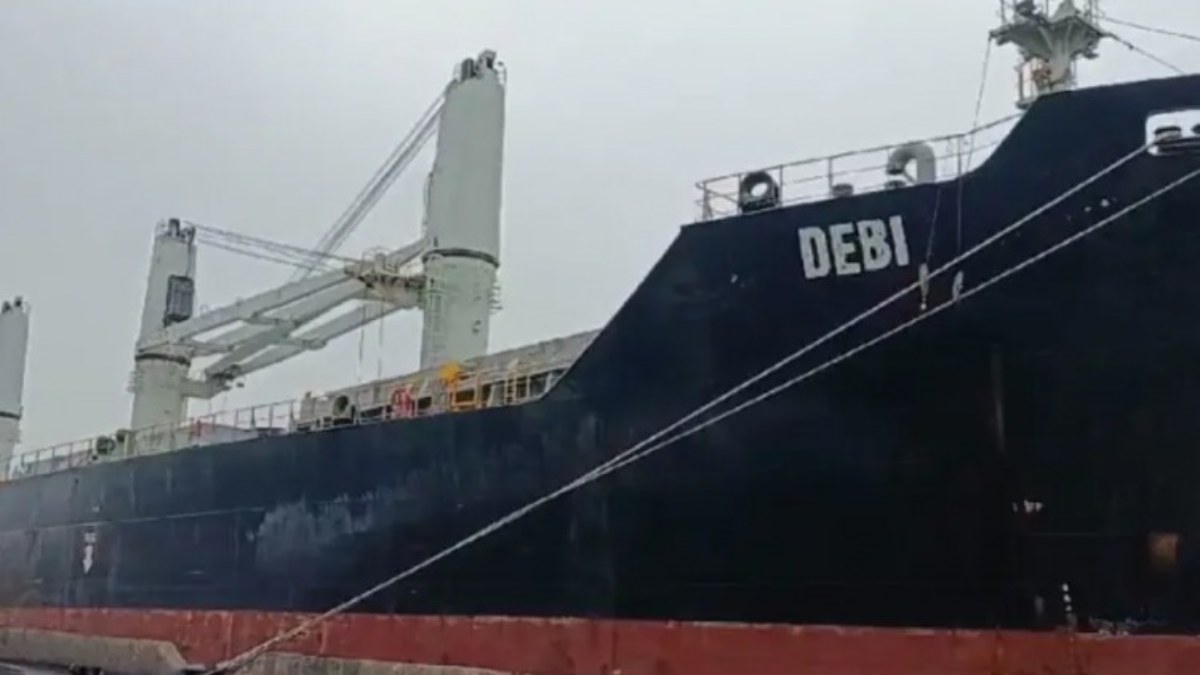 Odisha News : पारादीप बंदरगाह पर 220 करोड़ रुपये की कोकीन जब्त, हाईकोर्ट ने मालवाहक जहाज को गिरफ्तार करने दिया आदेश