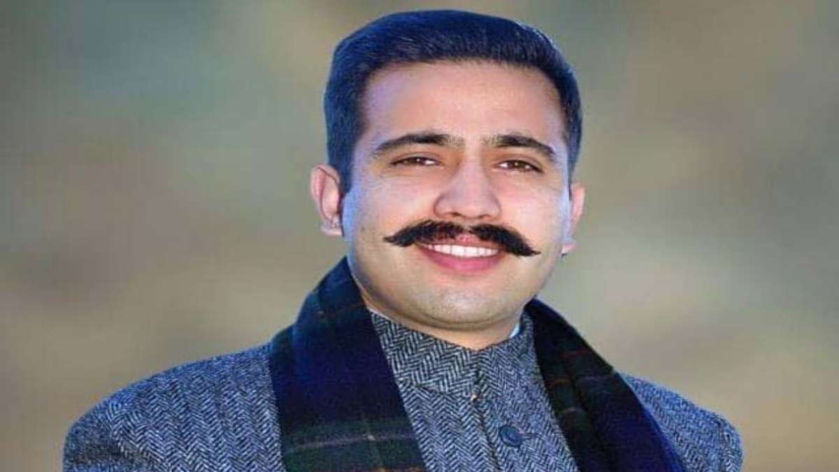 हिमाचल में सियासी भूचाल : विक्रमादित्य सिंह ने मंत्री पद से दिया इस्तीफा, CM सुक्खू पर लगाया प्रताड़ित करने का आरोप