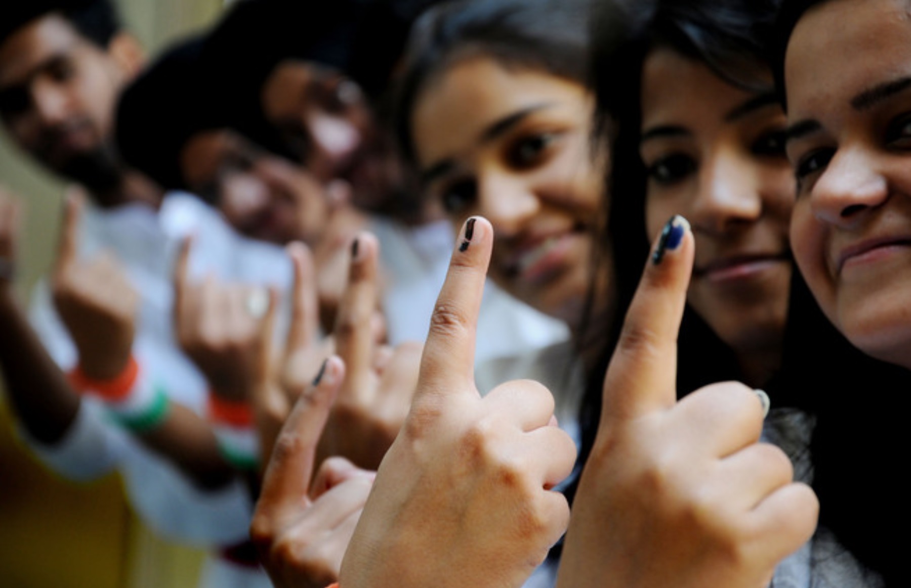 Lok Sabha Election 2024: वोटिंग प्रतिशत बढ़ाने की कवायद, 75% से कम मतदान वाले क्षेत्रों में चलाया जाएगा मतदाता जागरुकता वाहन