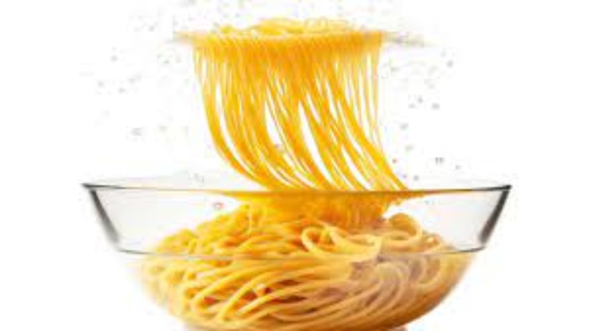 Kitchen Hack : क्या आप भी पास्ता, मैगी उबलने के बाद फेंक देती हैं उसका पानी? तो इस तरह से दूसरे कामों में करें इस्तेमाल