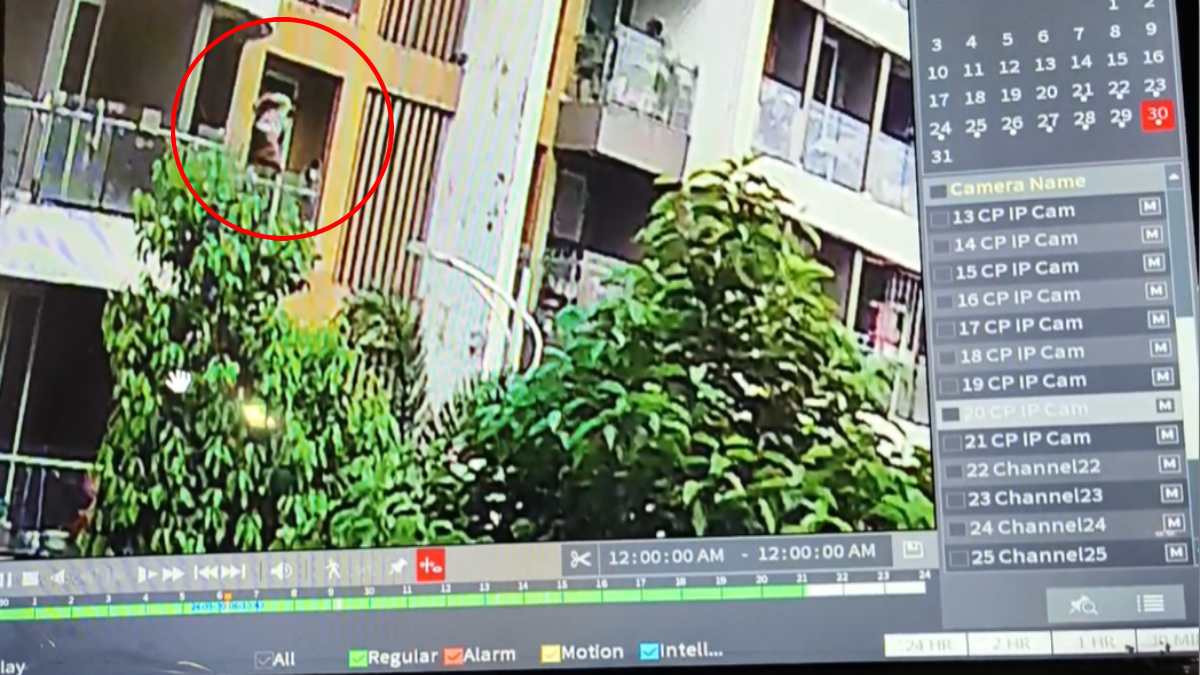 मौत का LIVE VIDEO: 2 मंजिला इमारत से युवक ने लगा दी छलांग, वीडयो देख दहल उठेगा दिल