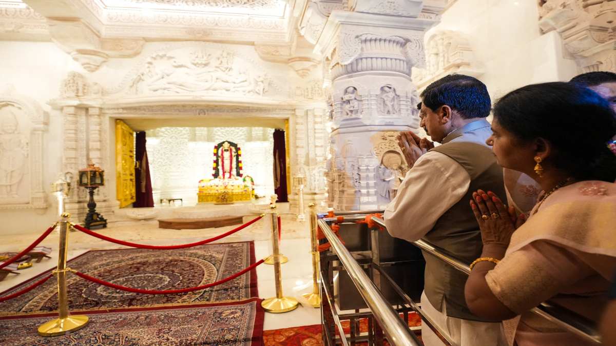CM मोहन ने मंत्रिमंडल के साथ भगवान रामलला के किए दर्शन, कहा- भगवान श्रीराम के दर्शन कर जीवन धन्य हो गया