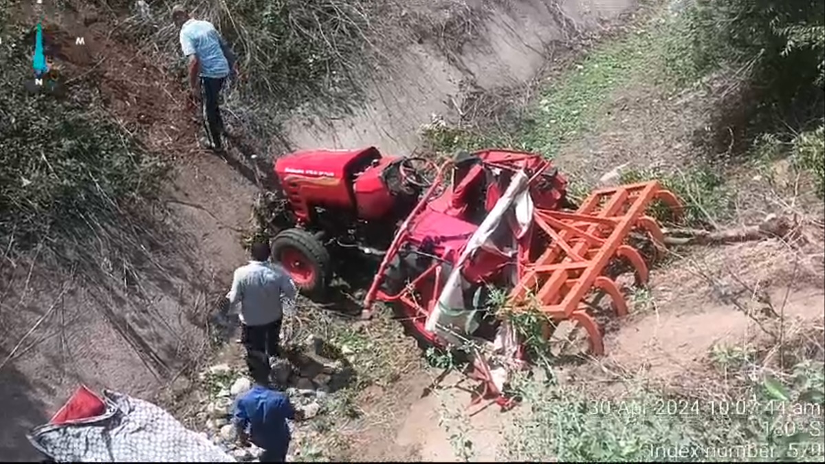 बड़ा हादसा: खेत में काम करने के दौरान ट्रैक्टर समेत नहर में गिरा ड्राइवर, मौके पर मौत