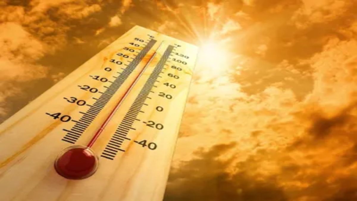 उफ्फ ये गर्मी… CG में लगातार बढ़ रहा तापमान, स्कूलों का बदला गया समय, जानिए कब से कब तक होगा संचालन