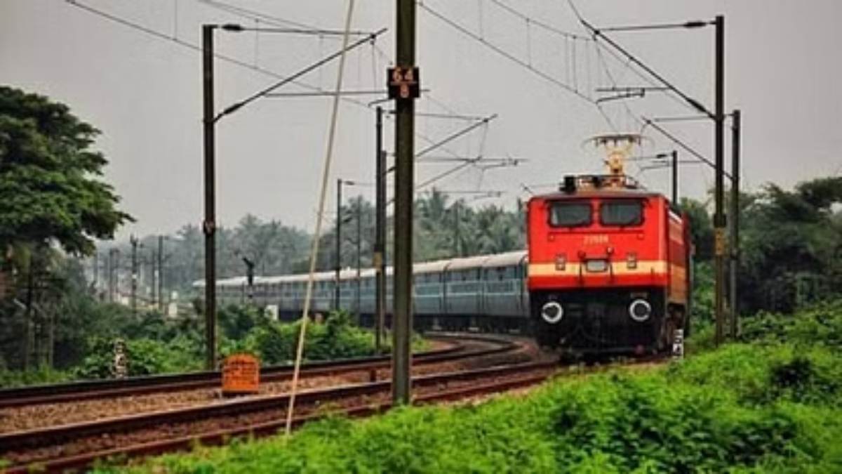 Indian Railway : वैष्णो देवी जाने वाले यात्रियों को अब नहीं होगी परेशानी, कटरा से शुरू होने वाली है कई ट्रेन