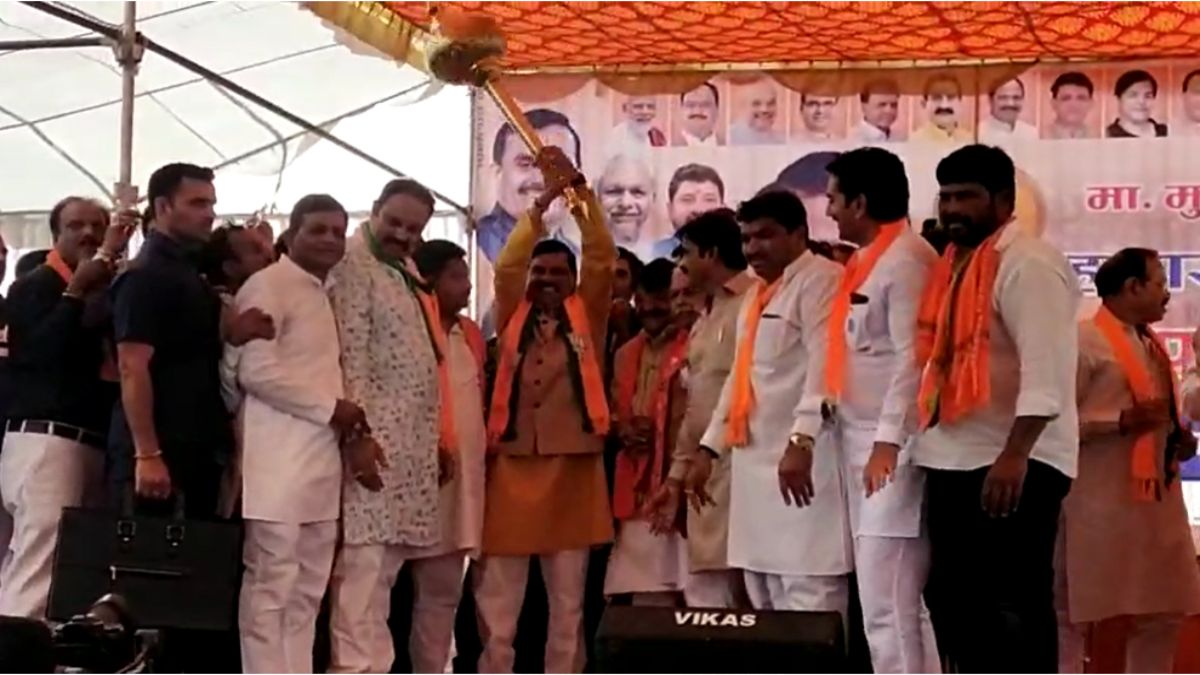 कांग्रेस के 8000 कार्यकर्ता बीजेपी में शामिलः देपालपुर की नगर परिषद हो गई भाजपा की, CM डॉ मोहन बोले- इंदौर में जीत का नया रिकॉर्ड बनाएंगे