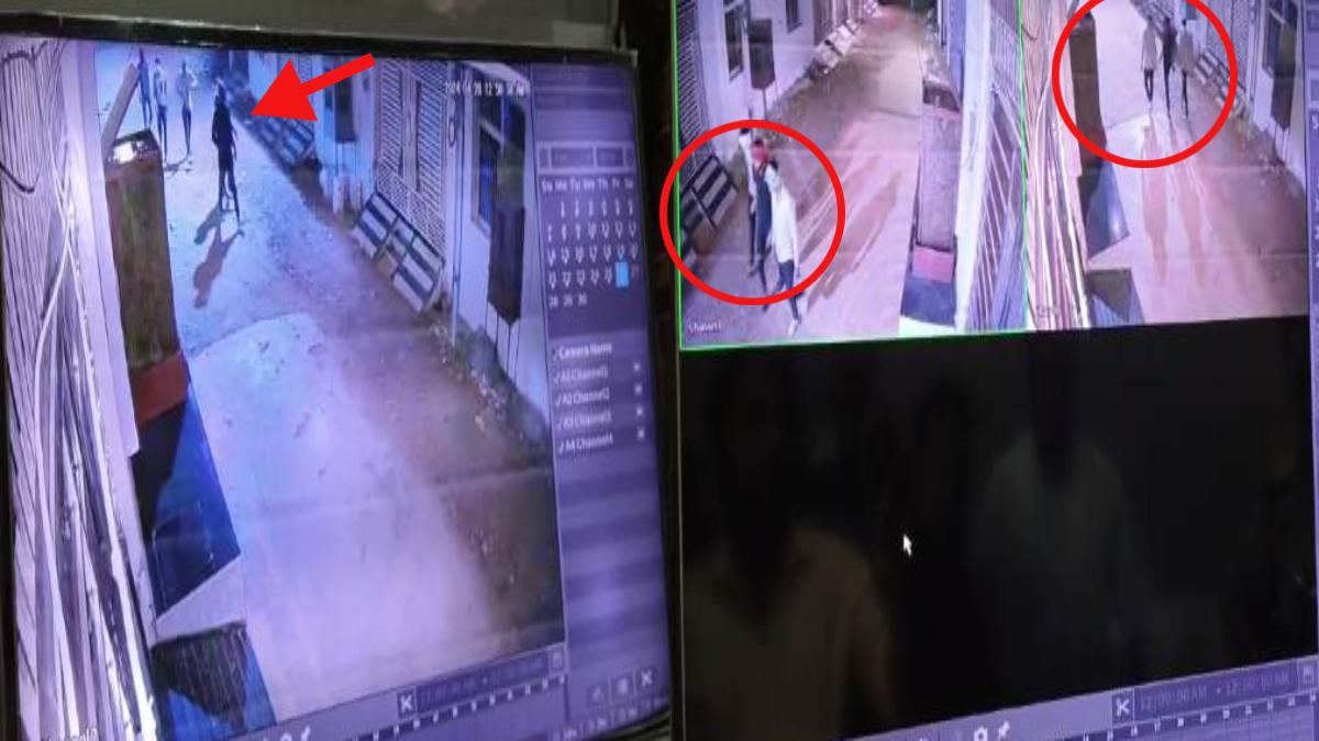 सूने मकान में चोरों ने बाेला धावा: लाखों के जेवरात पर किया हाथ साफ, वारदात CCTV में कैद