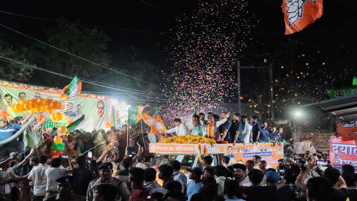 लोकसभा चुनाव 2024: बीजेपी प्रत्याशी के समर्थन में शिवराज सिंह ने किया रोड शो, कहा- देश में होने जा रही ऐतिहासिक जीत