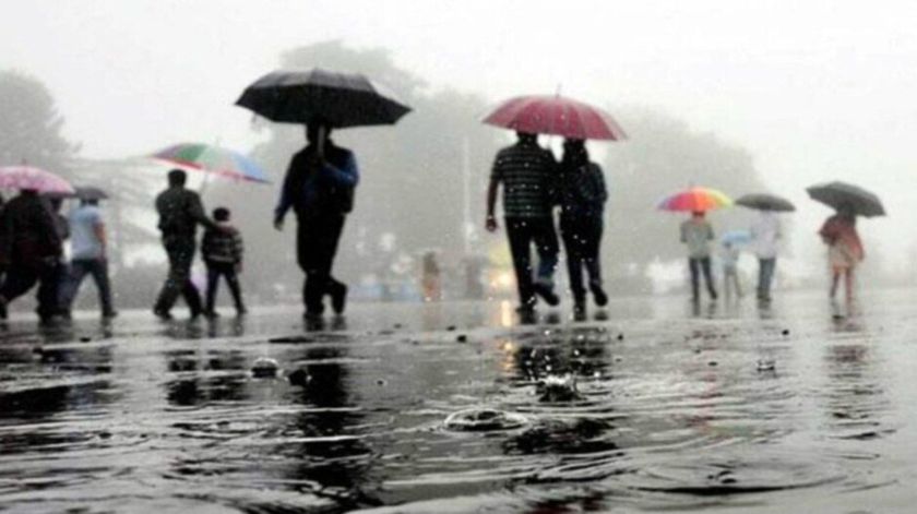 CG Weather Forecast: छत्तीसगढ़ में मौसम ने ली करवट, प्रदेश के कई हिस्सों में हल्की बारिश के आसार, 18 जिलों के लिए येलो अलर्ट जारी