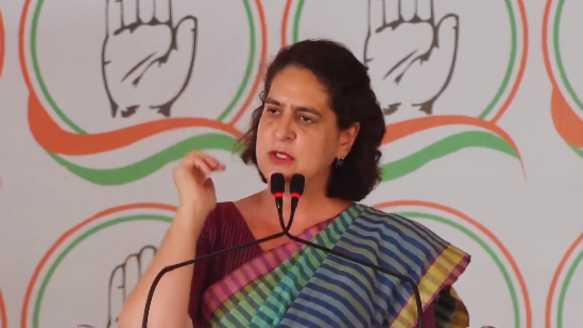 Priyanka Gandhi MP Visit : मुरैना में प्रियंका गांधी ने कहा- महंगाई-बेरोजगारी पर नहीं बोलते प्रधानमंत्री, धर्म के नाम पर जनता को कर रहे गुमराह