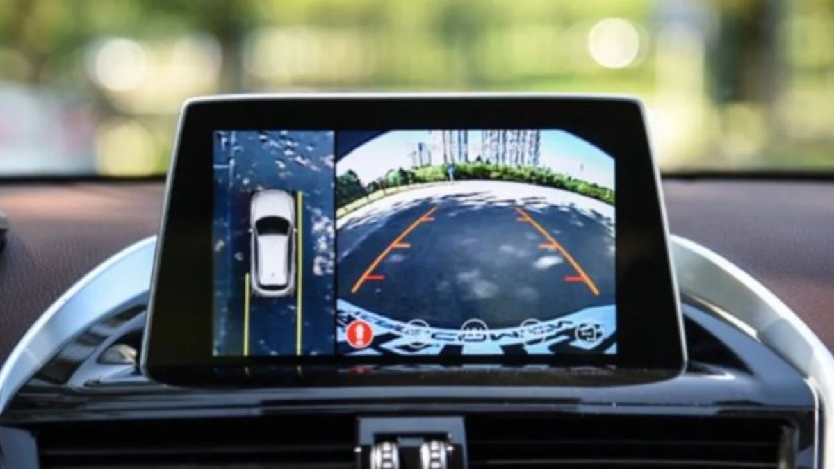 360 Degree Car Camera: क्या आपकी कार में भी हैं 360 डिग्री कैमरा ? जाने कितना फायदेमंद है इसके फीचर