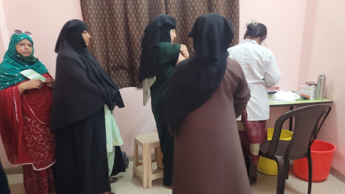 हज यात्रियों के लिए स्वास्थ्य परीक्षण- टीकाकरण शुरूः 13 मई के बाद जिला अस्पताल में सुविधा, यात्रा पर जा रहे 1100 जायरीन