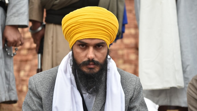 Punjab Loksabha Election 2024 : अमृतपाल सिंह ने भरा खडूर साहिब लोकसभा सीट से नामांकन