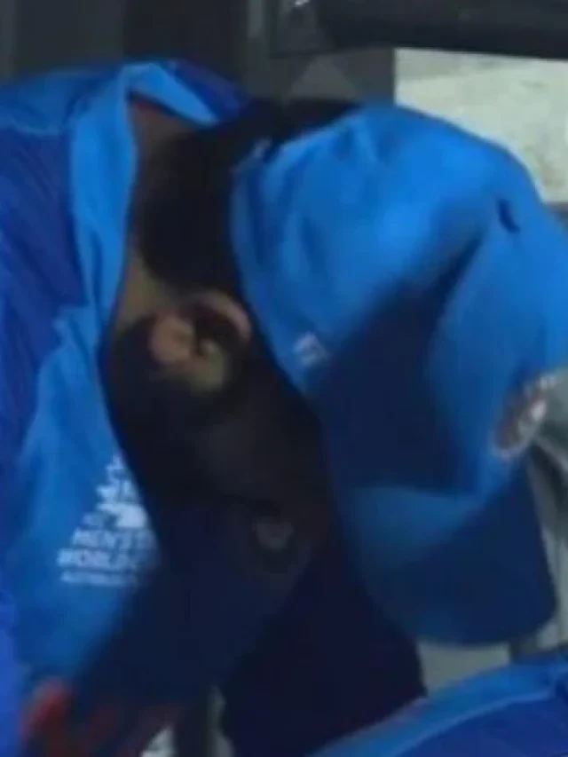 मैच के बाद रो रहे थे रोहित शर्मा? जानें क्या है सच