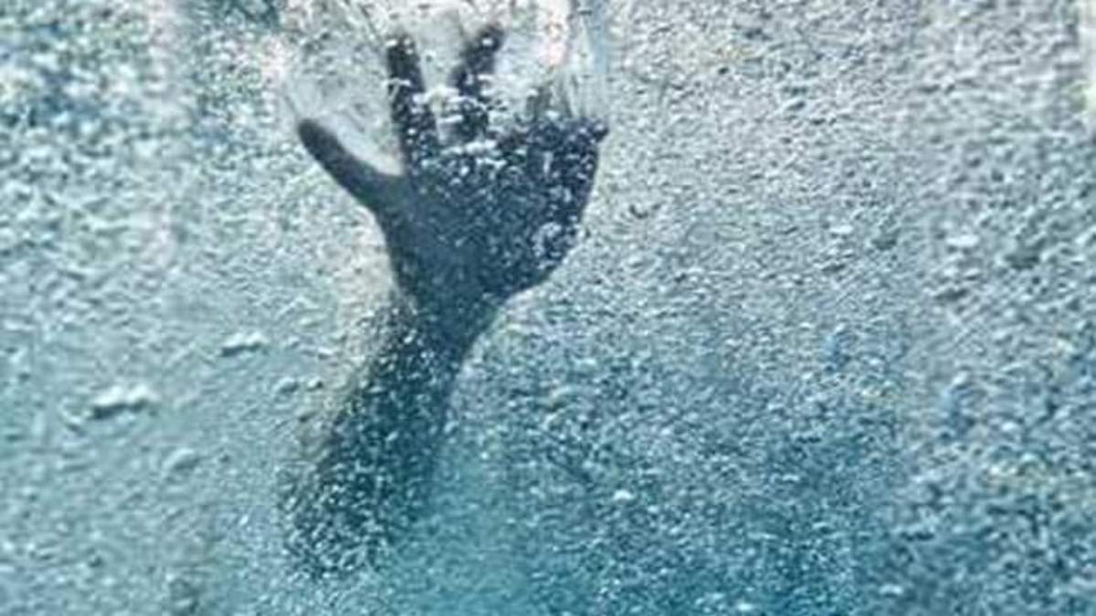 स्विमिंग पूल में डूबने से मासूम की मौत: परिजनों ने  प्रबंधन पर लगाए आरोप, कहा- रेस्क्यू संबंधी कोई व्यवस्थाएं नहीं