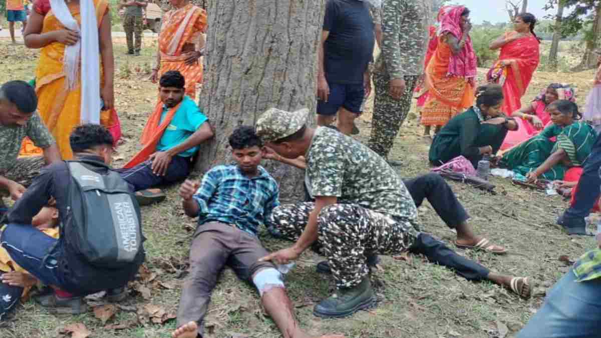 Chhattisgarh : बारातियों से भरी गाड़ी पलटी, 12 लोग घायल, देवदूत बनकर आए जवान, सभी की बची जान