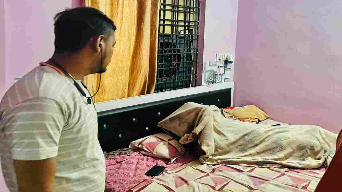 Chhattisgarh : हॉस्टल में आपत्तिजनक हालत में मिले युवक-युवती, रूम से मिला अश्लील सामान