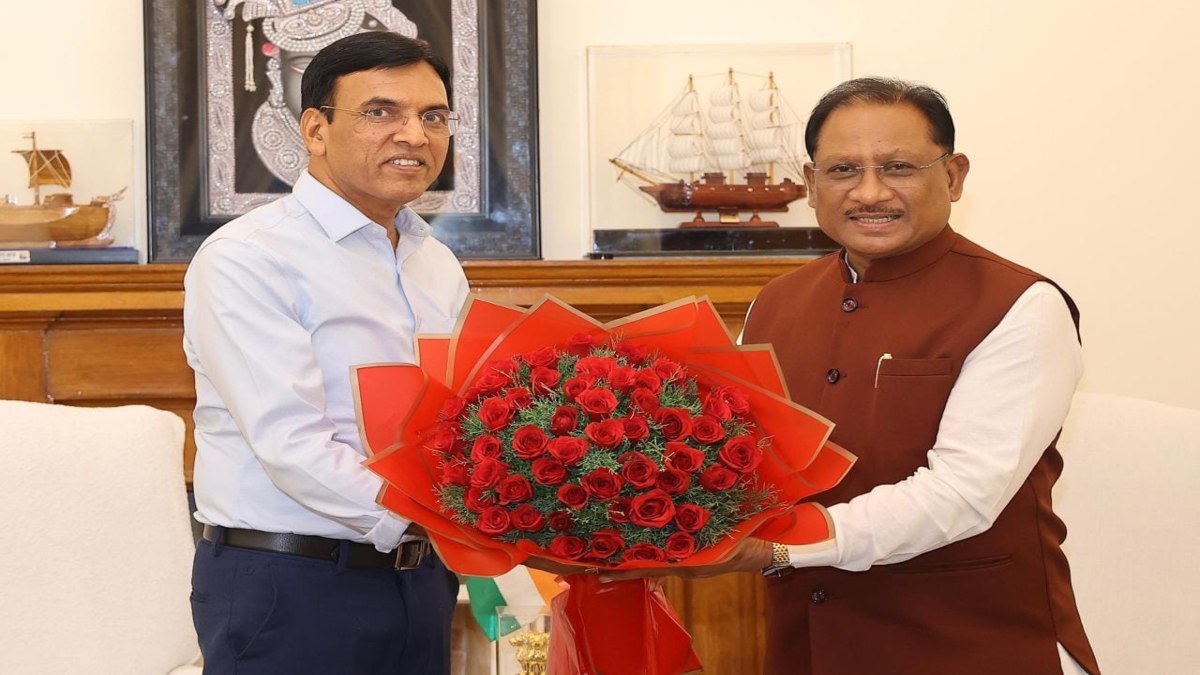 मुख्यमंत्री साय की केंद्रीय मंत्री मांडविया से मुलाकात : बस्तर ओलंपिक को मिला ‘खेलो इंडिया ट्राइबल गेम्स’ का दर्जा, रायपुर-बिलासपुर में खुलेंगे मेडिकल-नर्सिंग कॉलेज