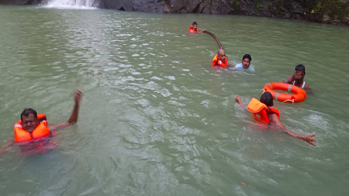 CG News : गजपल्ला वाटरफॉल में डूबने से युवती की मौत, दोस्तों के साथ आई थी घूमने