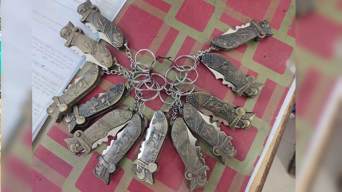 चाकूबाजी की बढ़ती घटना, तीन महीने में 300 आरोपियों से बरामद किए चाकू, 276 मंगाए गए ऑनलाइन…