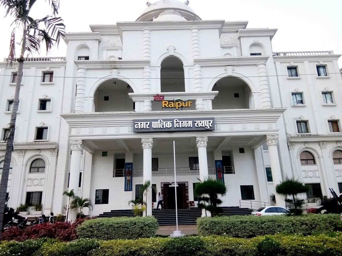 Raipur News : सफाई में लापरवाही पर एक्शन, एजेंसी का ठेका निरस्त