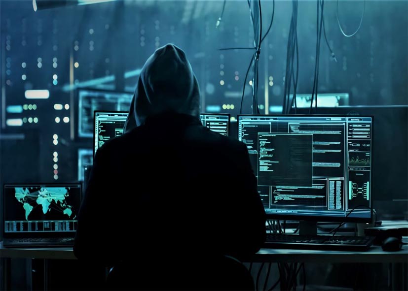 ऑपरेशन Cyber Hawk: 1000 करोड़ से ज्यादा की ठगी का नेटवर्क बेनकाब, हजारों फर्जी सिम और करोड़ों के लेनदेन का डिजिटल रिकॉर्ड जब्त