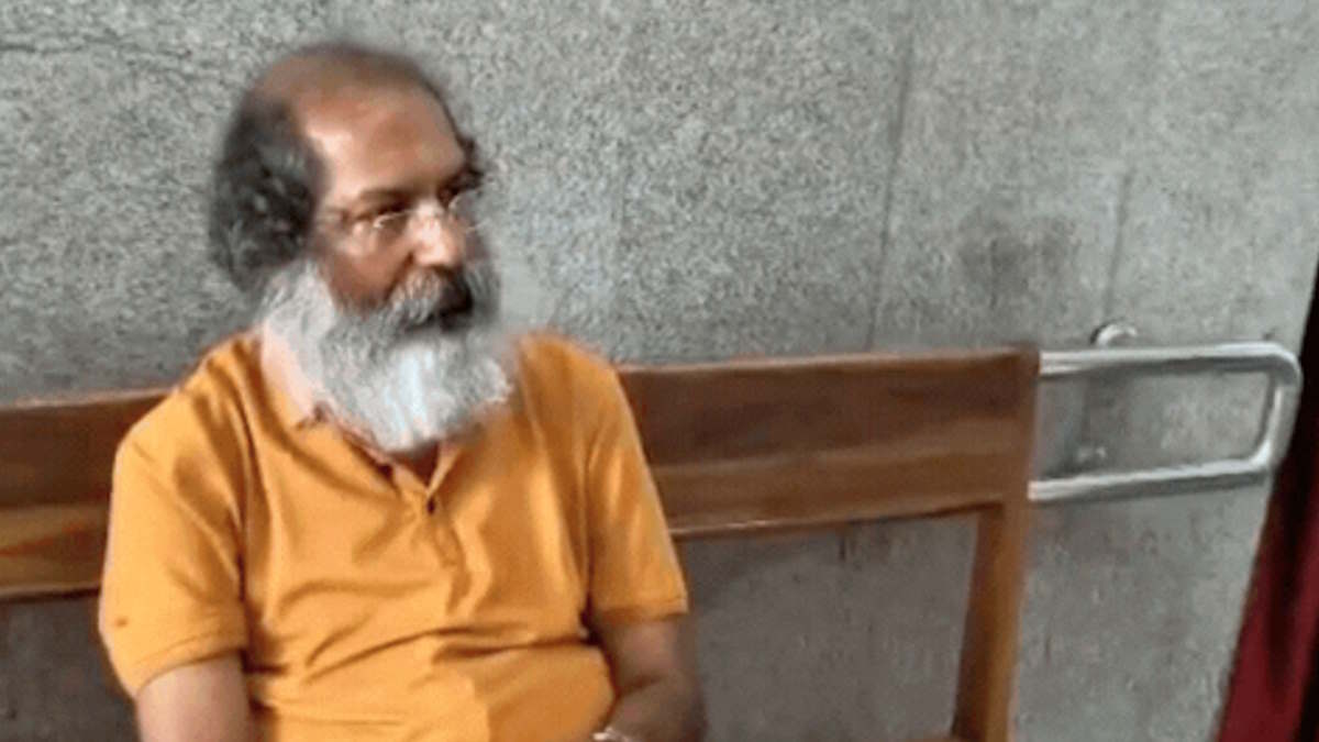 पूर्व सीएम के करीबी तांत्रिक केके श्रीवास्तव का फूटा भांडा, बेटे के साथ मिलकर हवाला के जरिए पैसे भेज ऑस्ट्रेलिया-चीन में किया निवेश, खातों में मिला 441 करोड़ का लेन-देन…