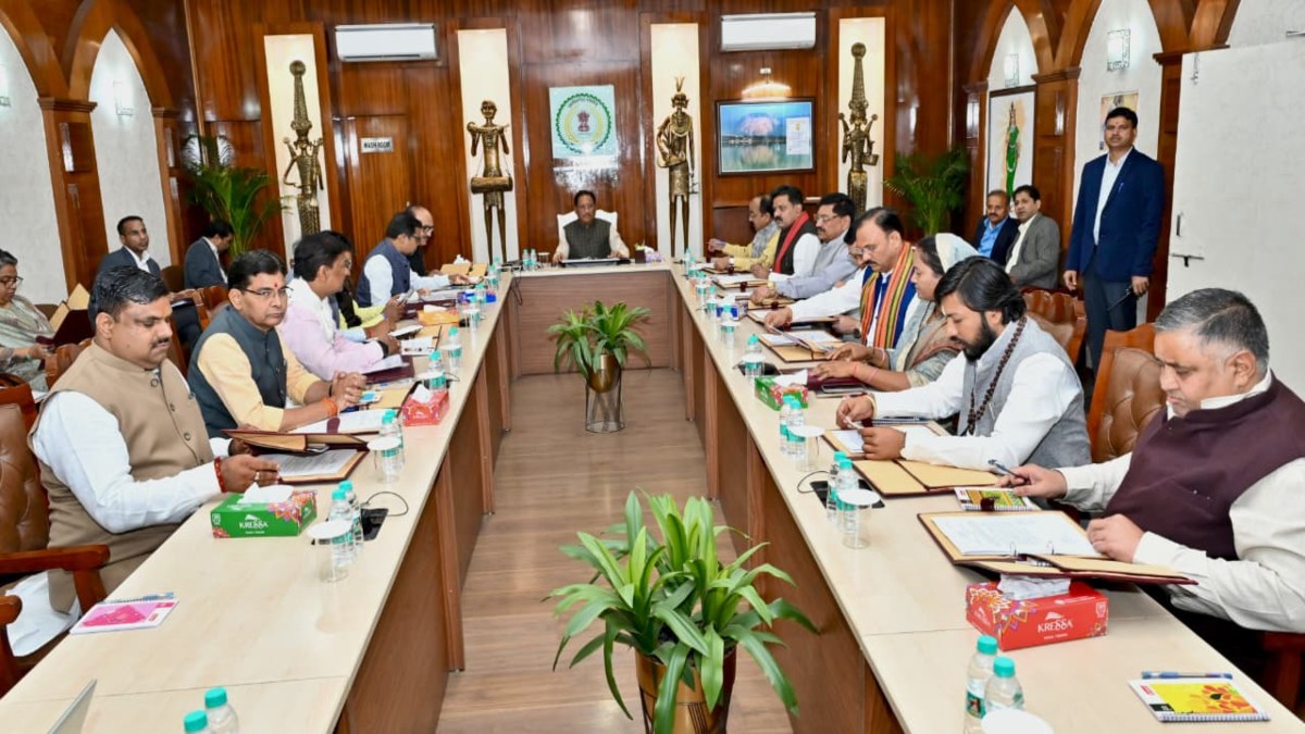 Sai Cabinet Meeting : साय कैबिनेट की बैठक शुरू, कई अहम विषयों पर होगी चर्चा