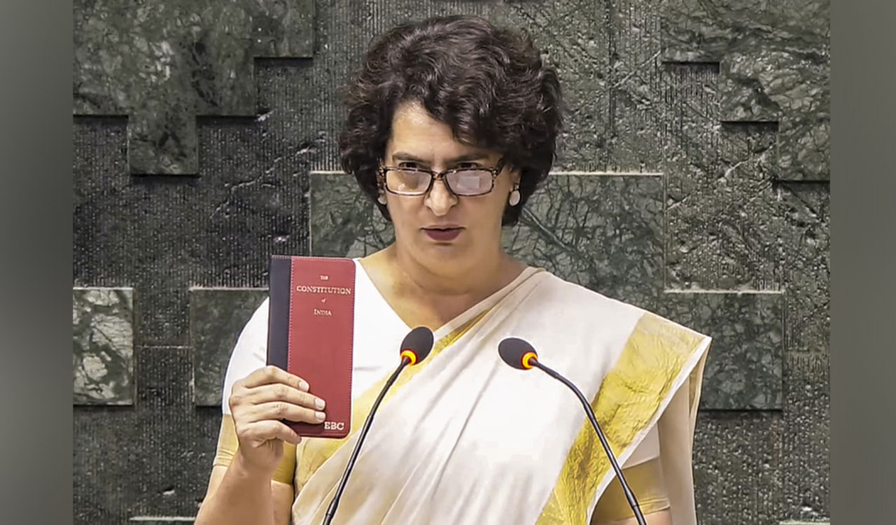 आंख के बदले आंख दुनिया को अंधा बना देगी… ईरान के हालात पर क्या बोलीं प्रियंका गांधी, बोलीं- दूसरे देशों में फंसे भारतीयों की मदद करेंगे पीएम मोदी